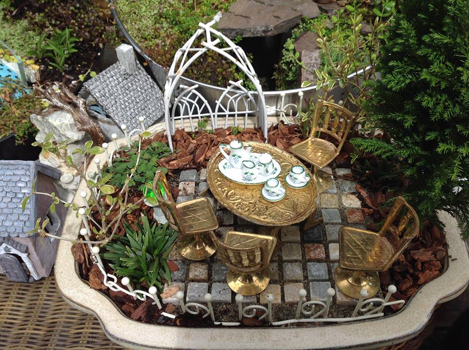 Image of Tea in the Garden.
